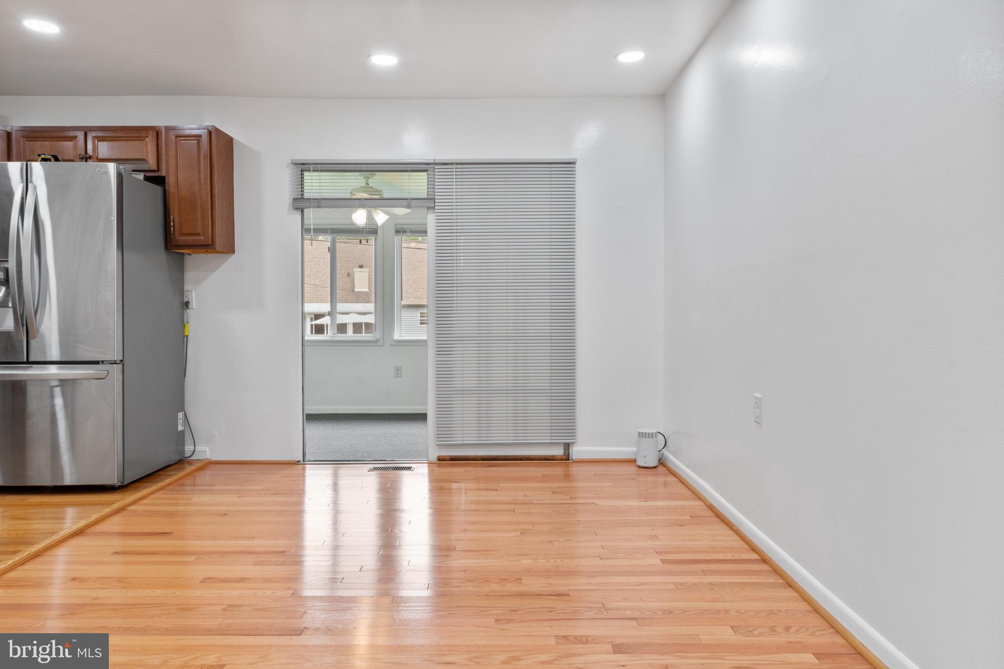 6200 Collinsway Road Catonsville, MD 21228 - Photo 11 of 50