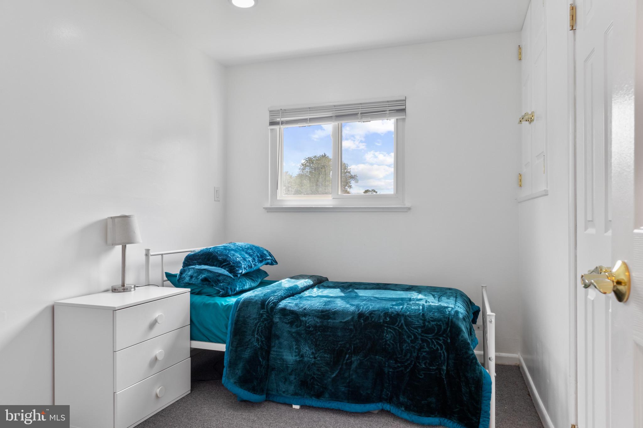 6200 Collinsway Road Catonsville, MD 21228 - Photo 20 of 50