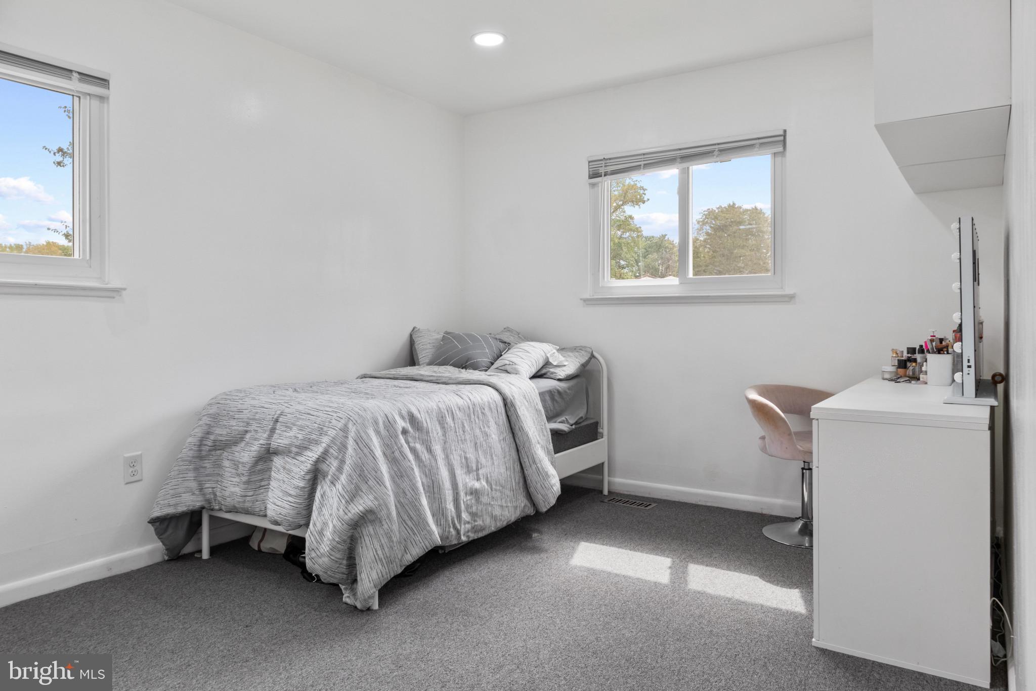 6200 Collinsway Road Catonsville, MD 21228 - Photo 26 of 50