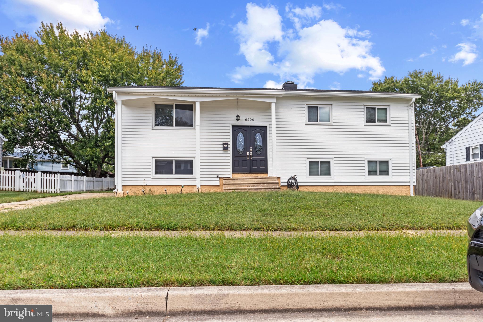 6200 Collinsway Road Catonsville, MD 21228 - Photo 3 of 50