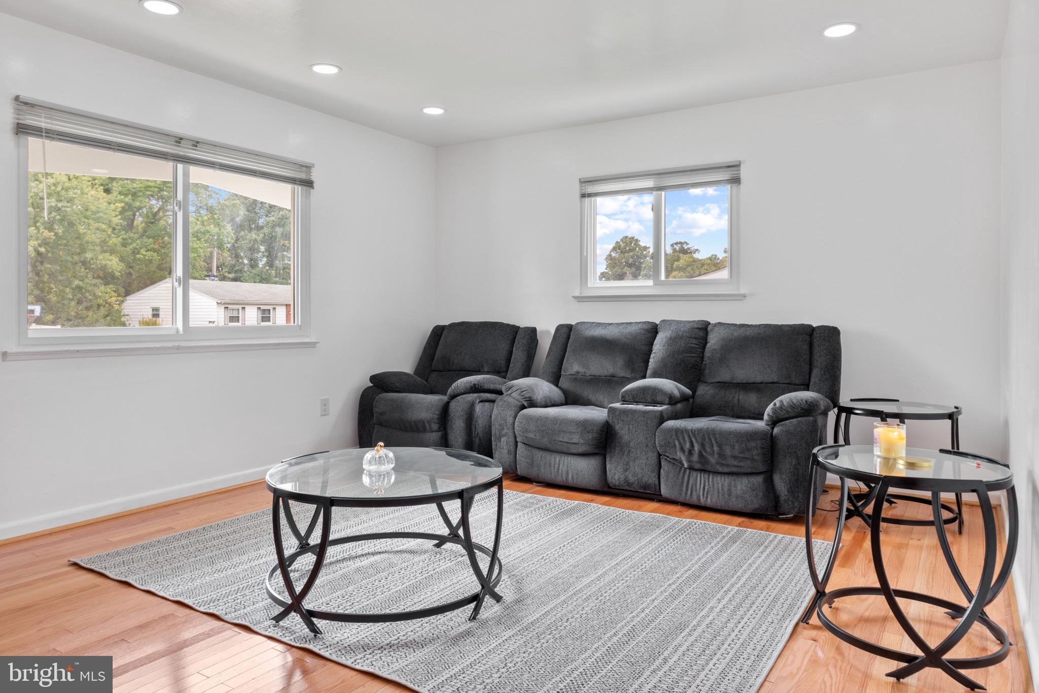 6200 Collinsway Road Catonsville, MD 21228 - Photo 9 of 50