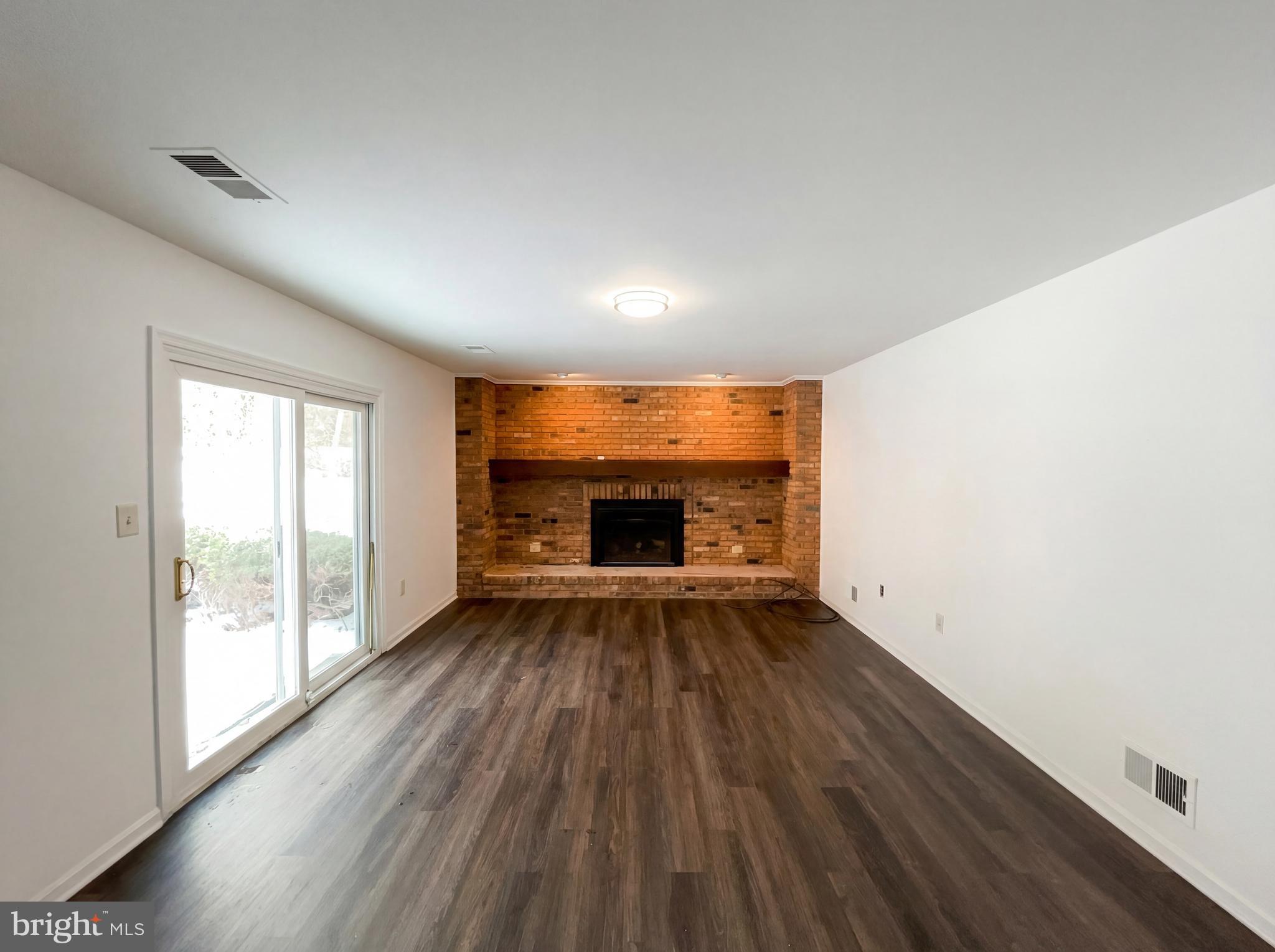 2304 Holly Spring Drive Silver Spring, MD 20905 - Photo 19 of 20