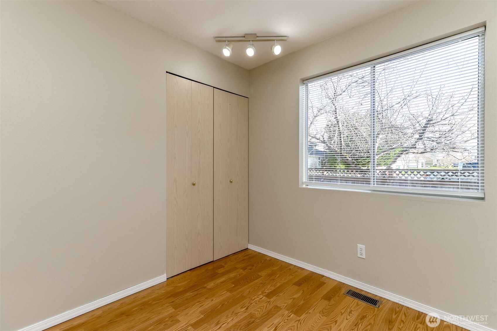 3436 Wetherbee Lane Enumclaw, WA 98022 - Photo 17 of 40