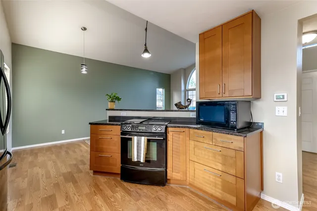 $654,999 | 3436 Wetherbee Lane, Enumclaw, WA 98022