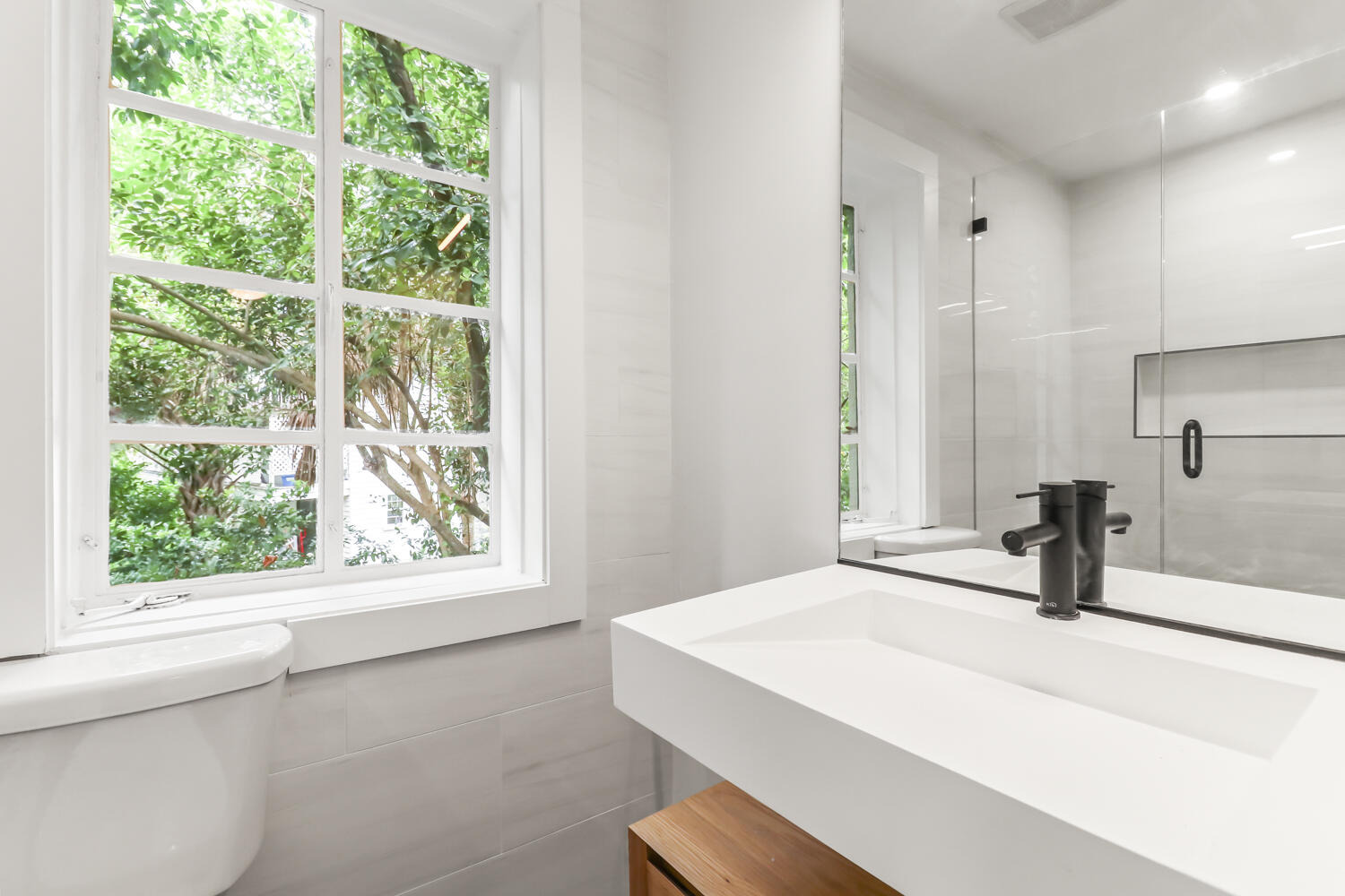 19 Smith Street, Unit F Charleston, SC 29401 - Photo 11 of 20 19 Smith Street, D, Charleston 29401-10