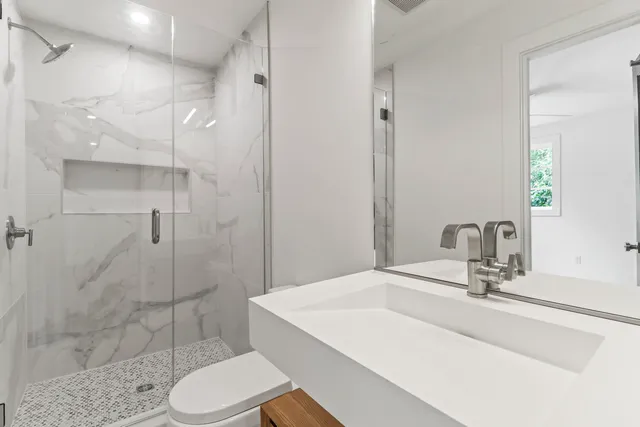 $2,500 | 19 Smith Street, Unit F, Charleston, SC 29401