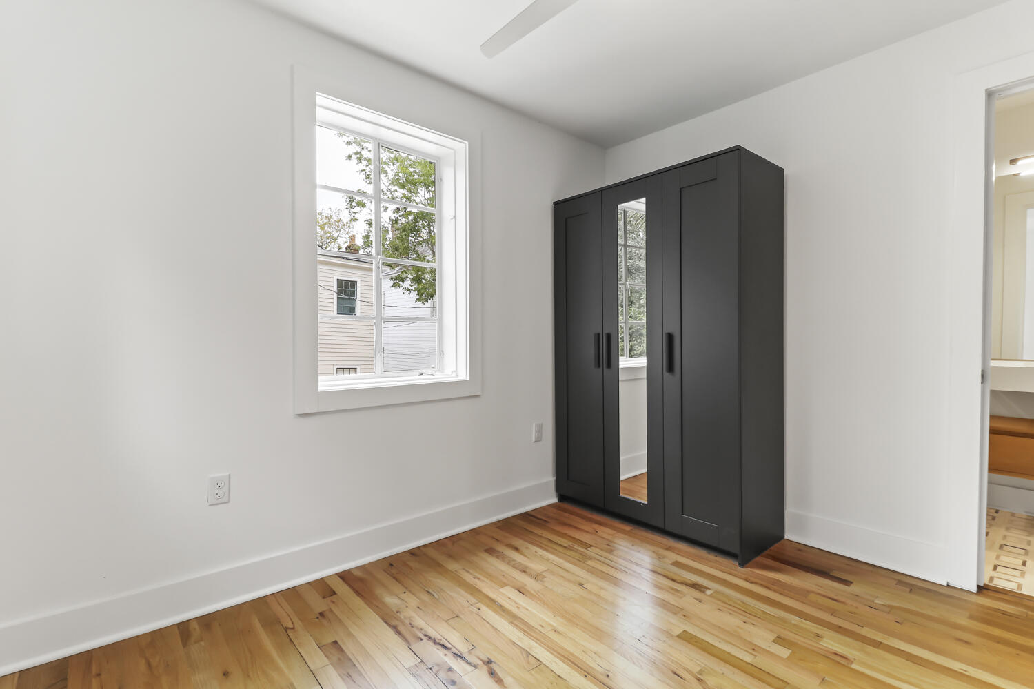 19 Smith Street, Unit F Charleston, SC 29401 - Photo 17 of 20 19 Smith Street, D, Charleston 29401-16