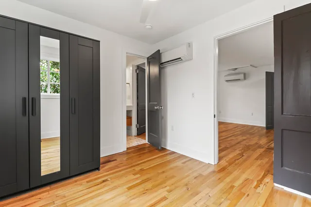 $2,500 | 19 Smith Street, Unit F, Charleston, SC 29401