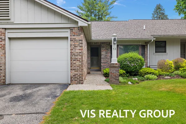 $259,900 | 72 Skyline Circle Northwest, Grand Rapids, MI 49504