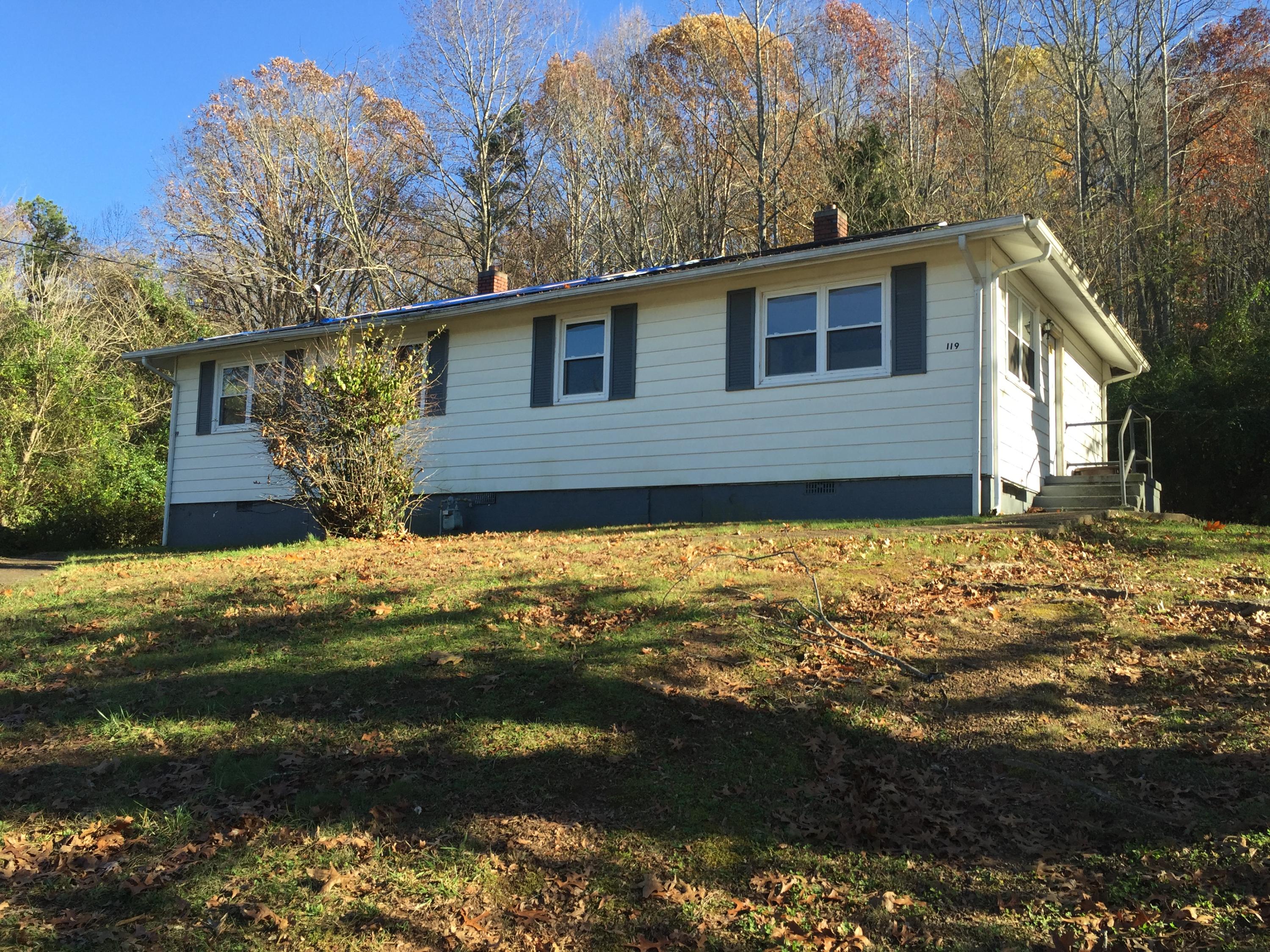 119 Bethune Circle Oak Ridge, TN 37830 - Photo 1 of 6 IMG_0245-1