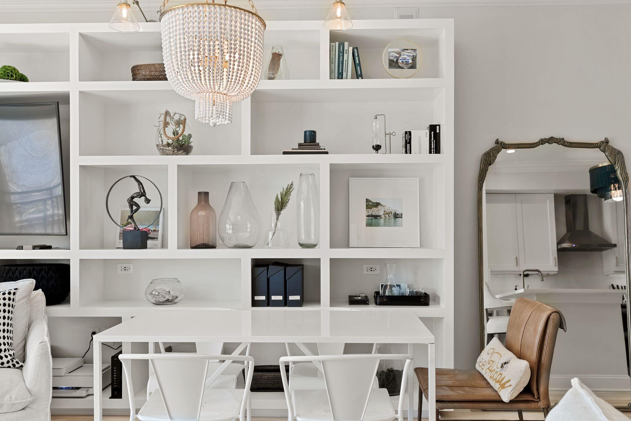 21 George Street, Unit 407 Charleston, SC 29401 - Photo 15 of 34 21georgeunit407-keeneyemarketing-017