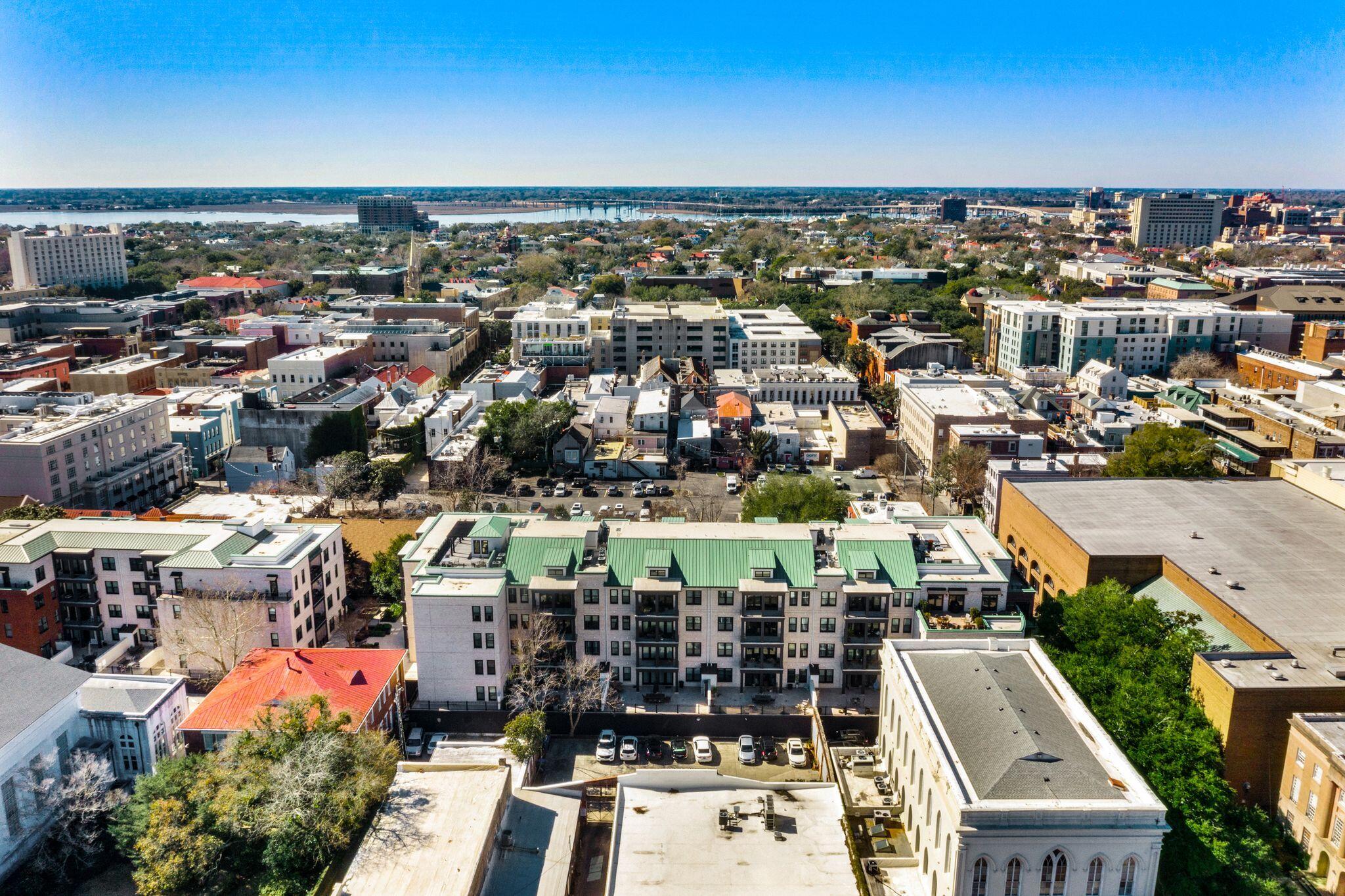 21 George Street, Unit 407 Charleston, SC 29401 - Photo 34 of 34 21georgeunit407-keeneyemarketing-038