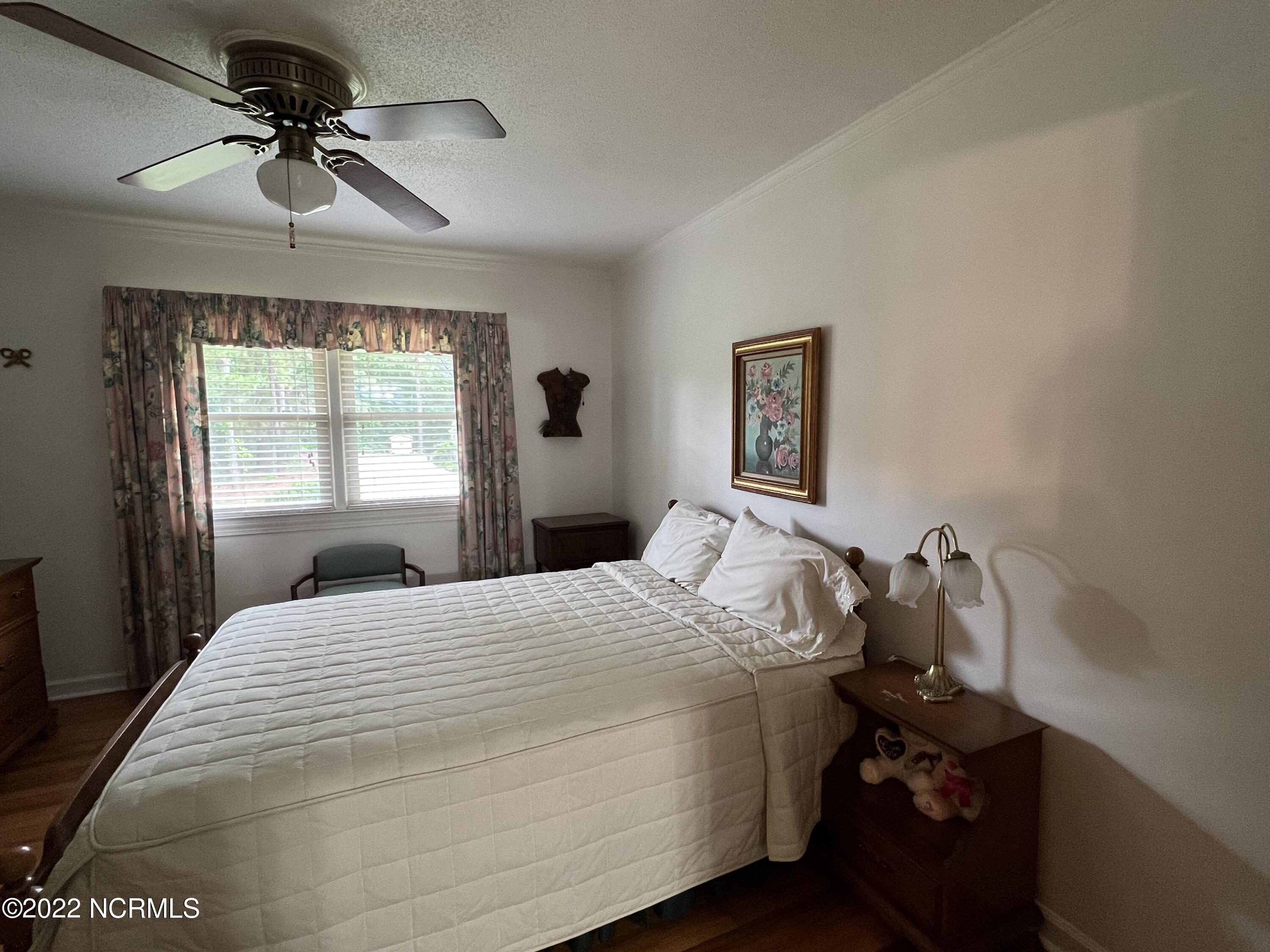 402 Pineview Road Clinton, NC 28328 - Photo 18 of 31 Bedroom 2