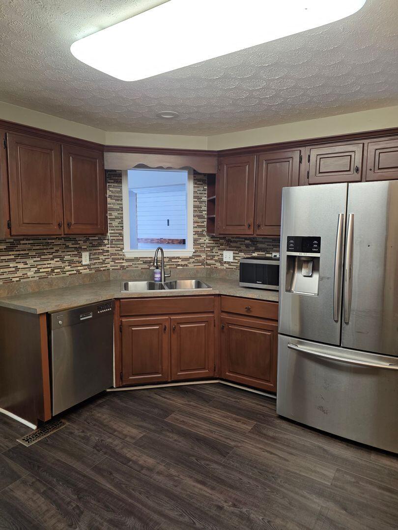 6383 Rim Crest Lane Harrison, TN 37341 - Photo 5 of 66 46330929_large