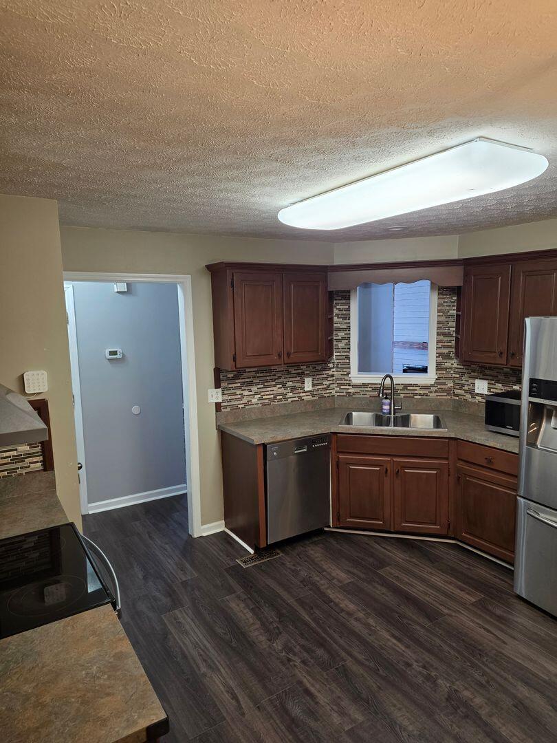 6383 Rim Crest Lane Harrison, TN 37341 - Photo 7 of 66 46330942_large