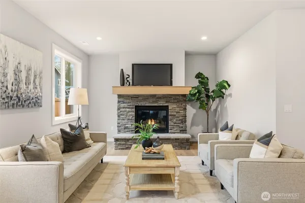 $1,425,880 | 33689 Northeast 42nd Street, Carnation, WA 98014