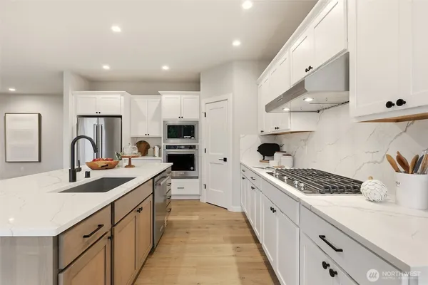 $1,425,880 | 33689 Northeast 42nd Street, Carnation, WA 98014