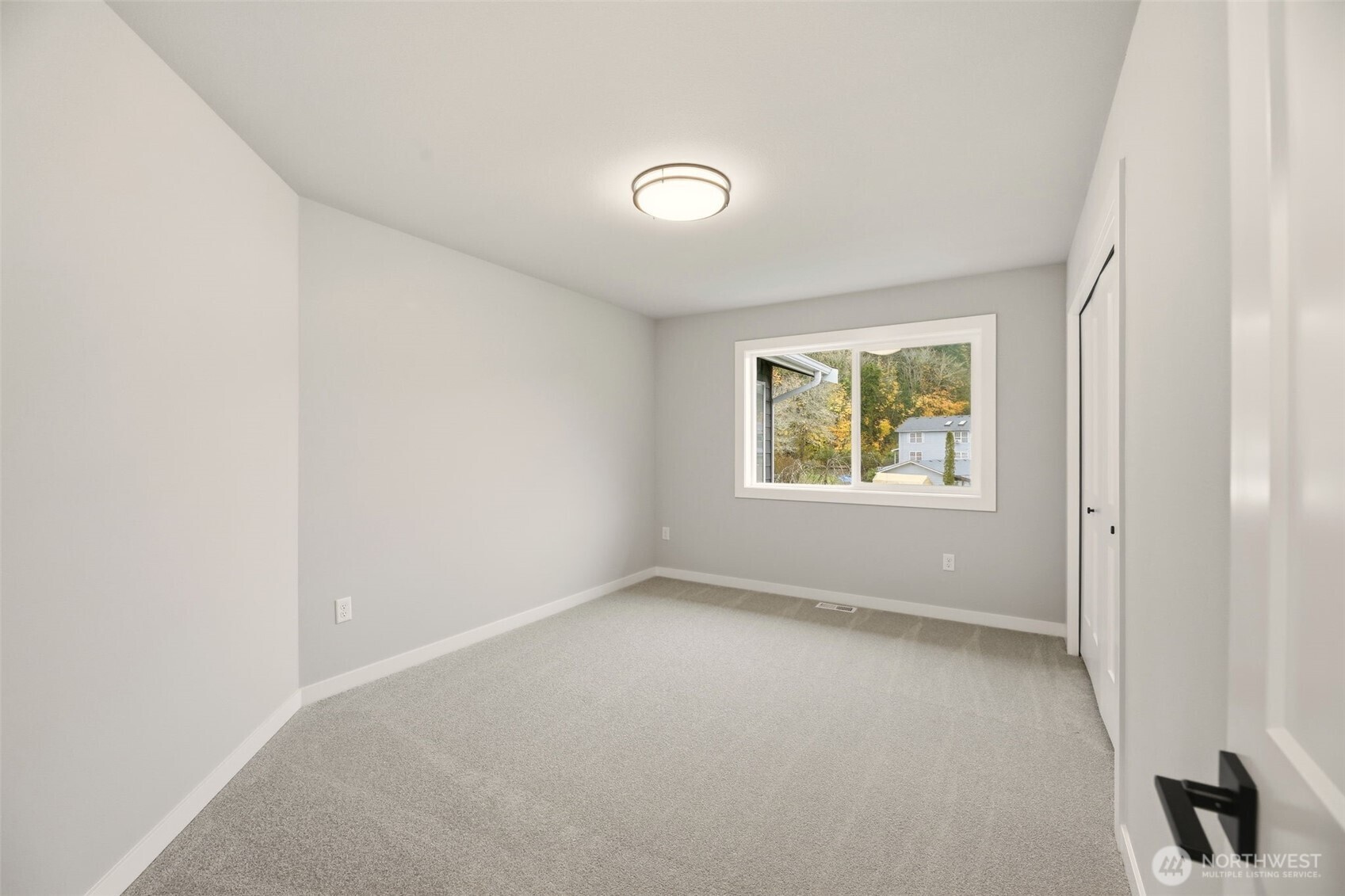 33689 Northeast 42nd Street Carnation, WA 98014 - Photo 28 of 40