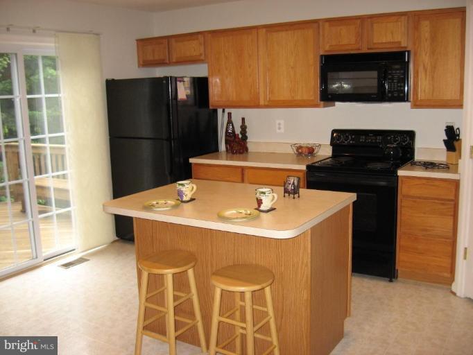 9531 Branchleigh Road Randallstown, MD 21133 - Photo 22 of 26 Kitchen #3