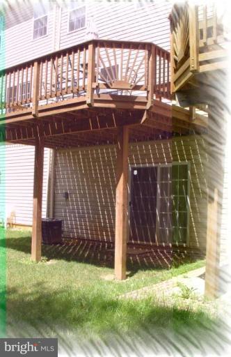 9531 Branchleigh Road Randallstown, MD 21133 - Photo 5 of 26 Deck
