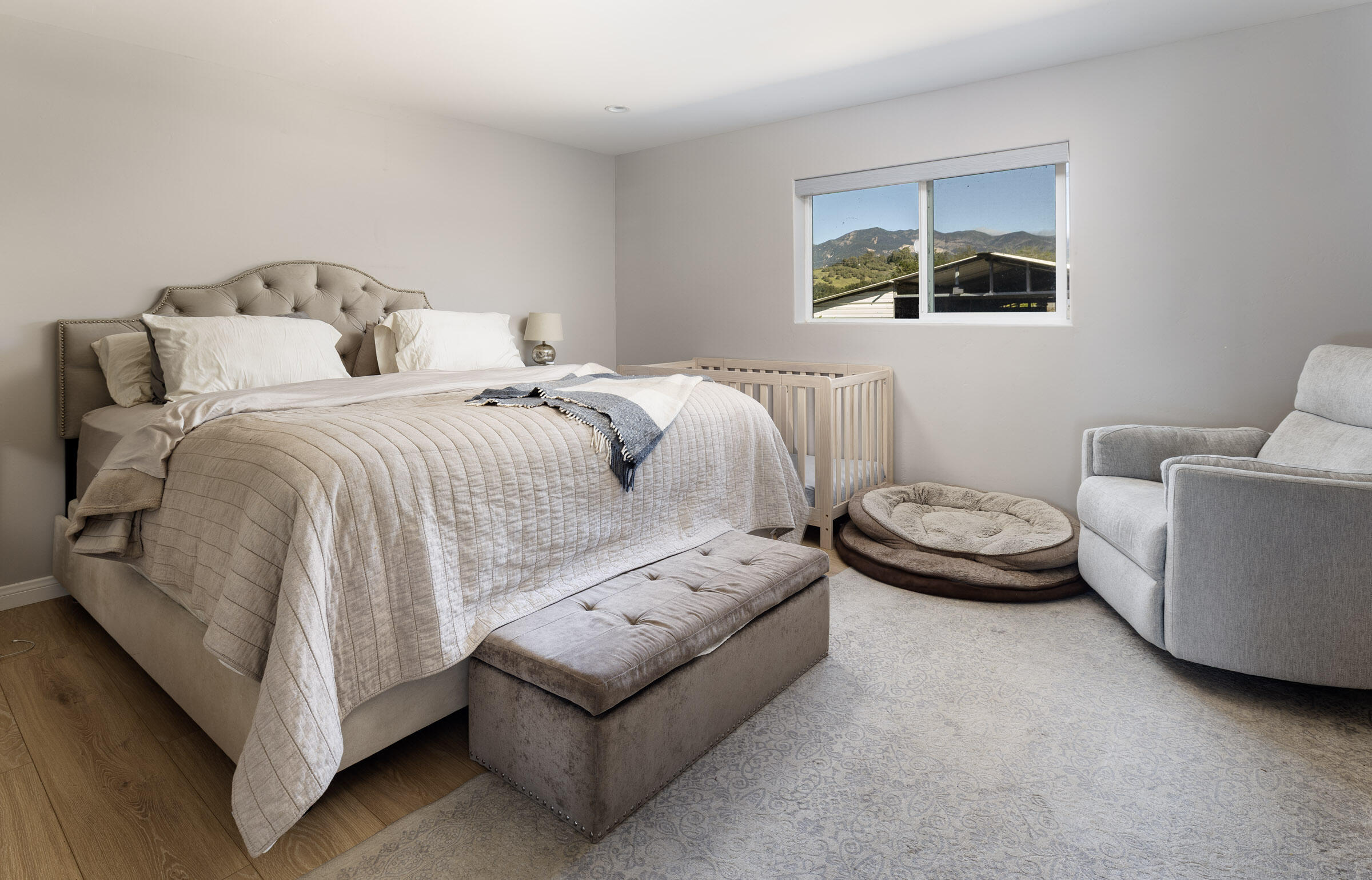 200 Ellwood Ridge Road Goleta, CA 93117 - Photo 34 of 57 Upstairs Guest Apartment Bedroom