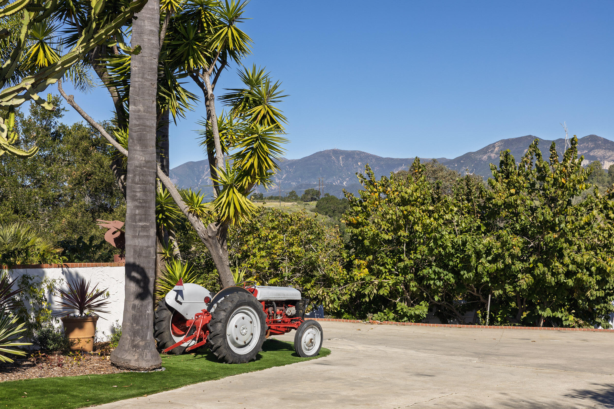 200 Ellwood Ridge Road Goleta, CA 93117 - Photo 56 of 57 Mountain Views