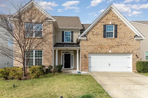 $2,995 | 7922 Kelburn Lane, Charlotte, NC 28273