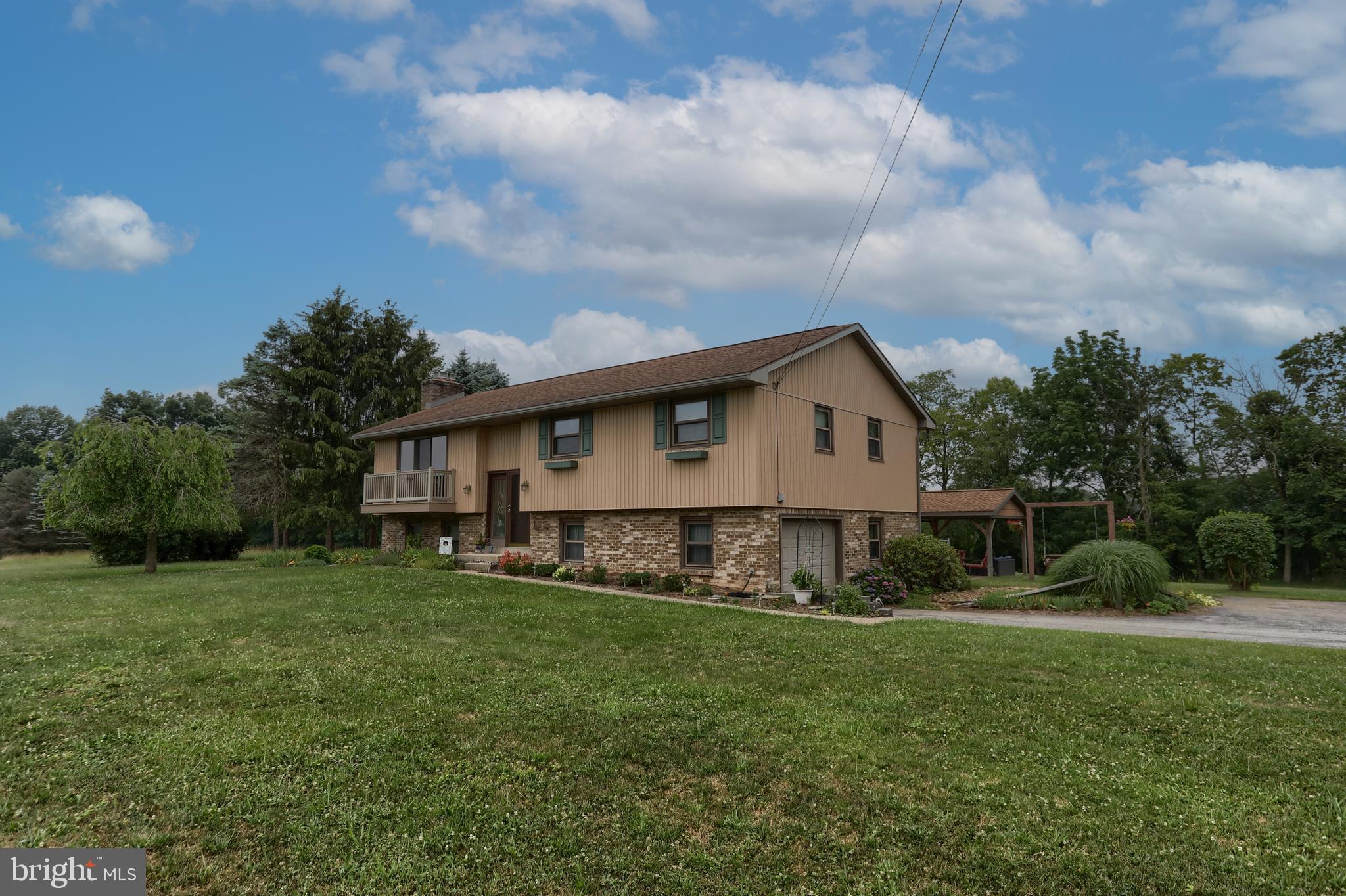 379 Lewis Road Annville, PA 17003 - Photo 4 of 51 Gallery Image 4
