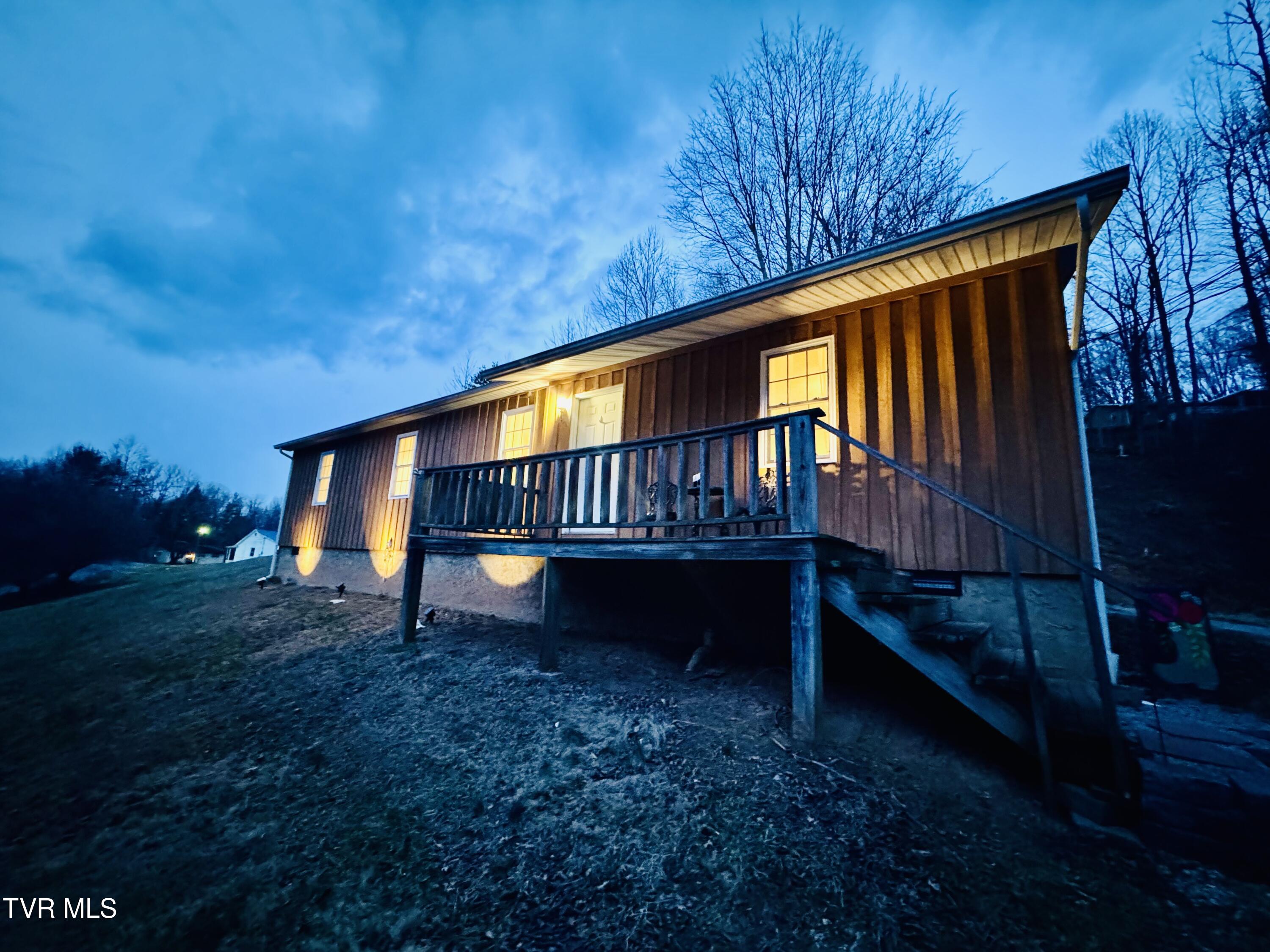 474 Long Hollow Road Elizabethton, TN 37643 - Photo 40 of 40 IMG_9185