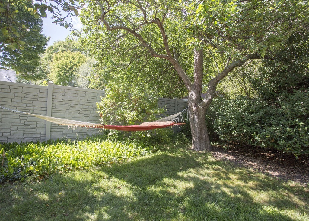 102 Wilkins Road Braintree, MA 02184 - Photo 27 of 29 Gallery Image 27