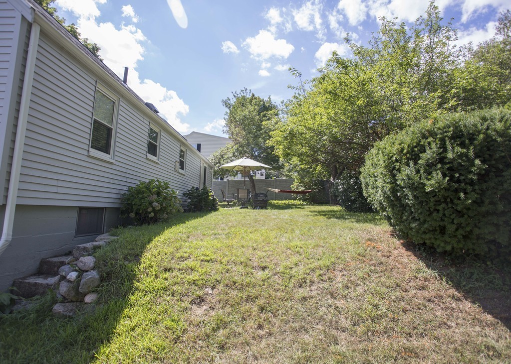 102 Wilkins Road Braintree, MA 02184 - Photo 3 of 29 Gallery Image 3
