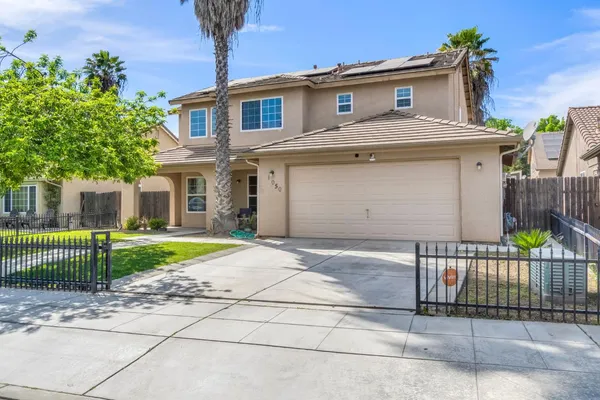 $459,900 | 1050 Monterey Street, Madera, CA 93637