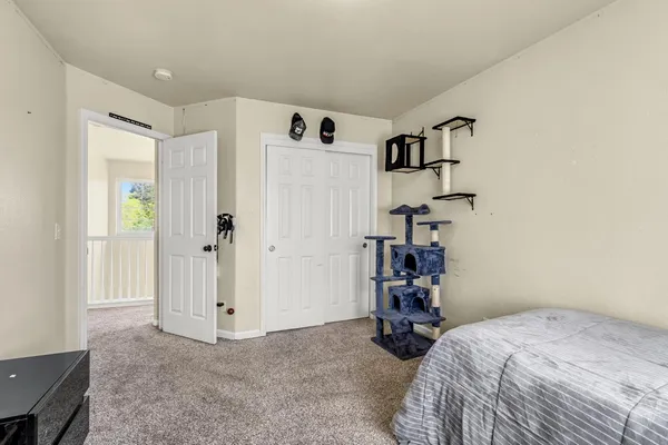 $459,900 | 1050 Monterey Street, Madera, CA 93637