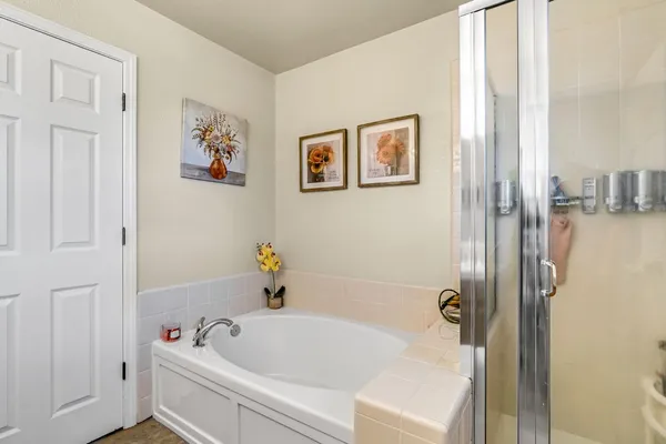 $459,900 | 1050 Monterey Street, Madera, CA 93637