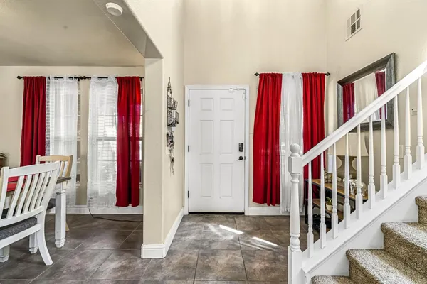 $459,900 | 1050 Monterey Street, Madera, CA 93637