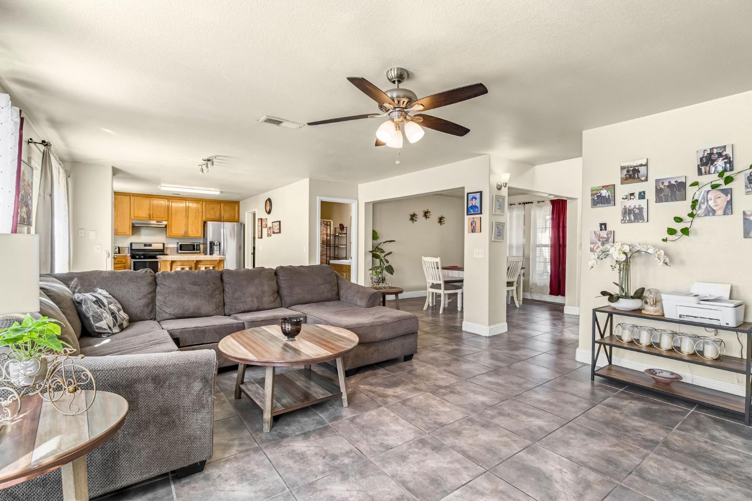 1050 Monterey Street Madera, CA 93637 - Photo 10 of 43