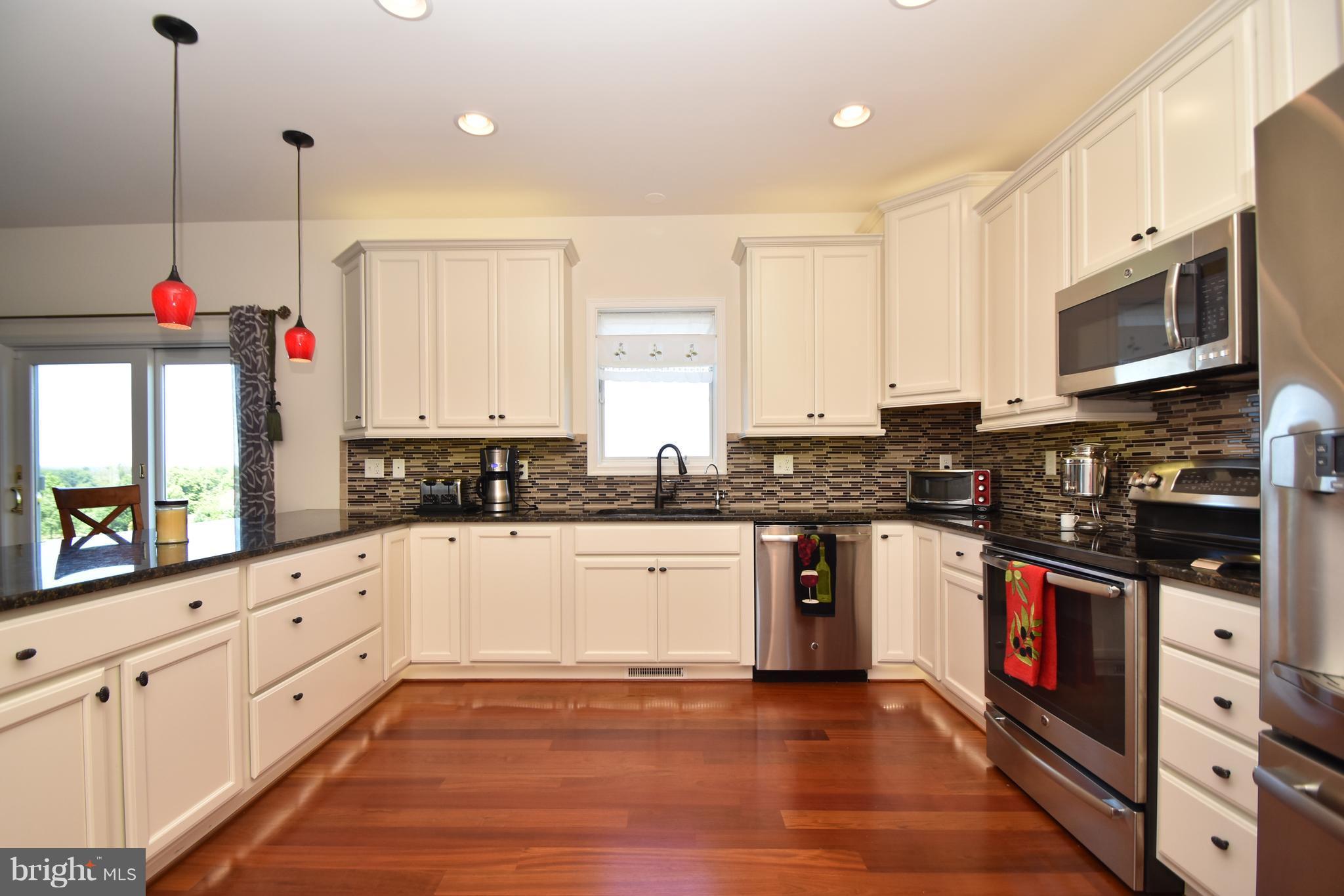 830 Holy Cross Road Street, MD 21154 - Photo 9 of 30 Kitchen
