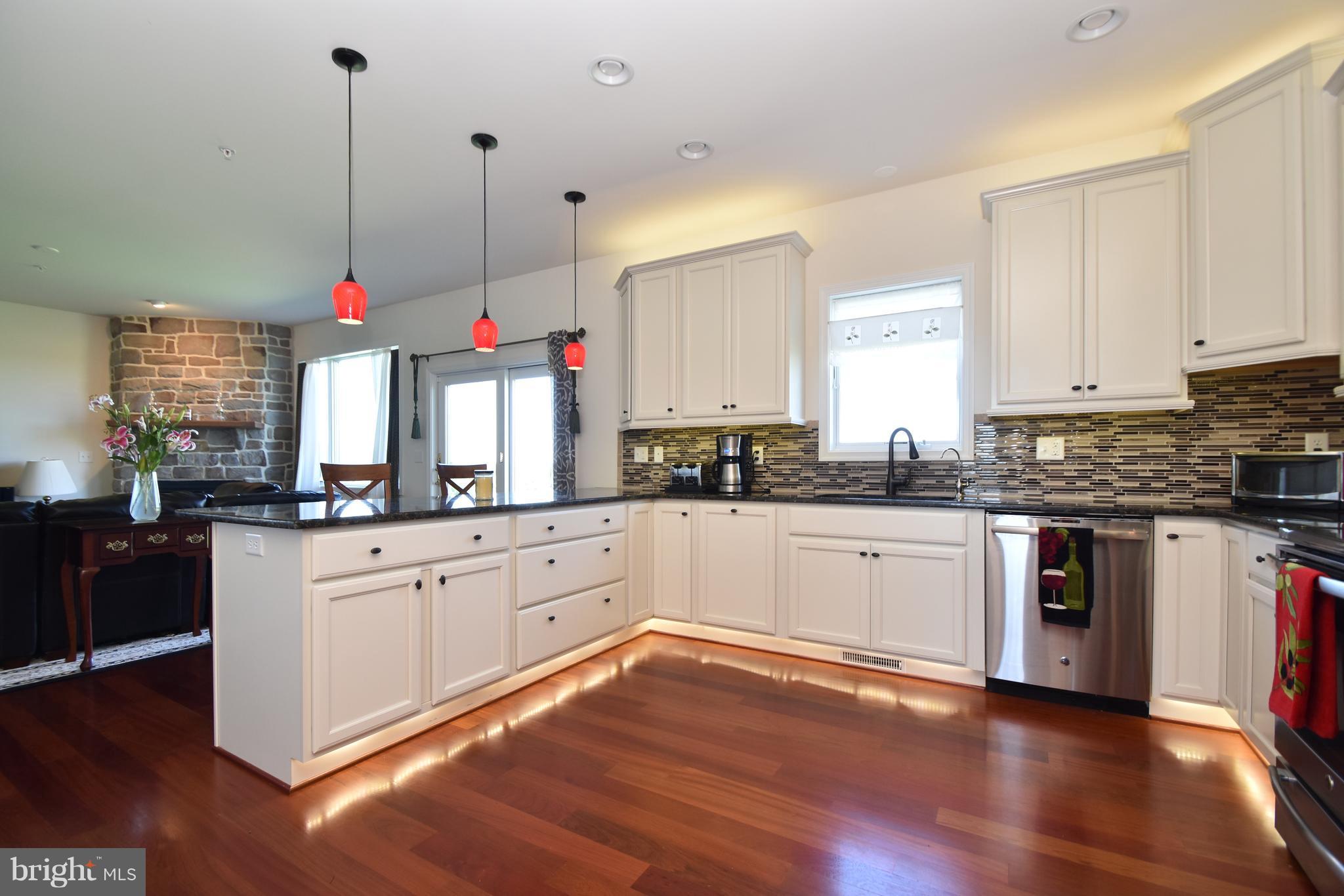830 Holy Cross Road Street, MD 21154 - Photo 10 of 30 Kitchen