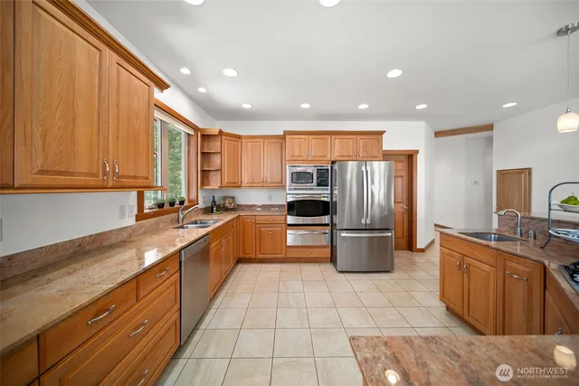 $949,000 | 6760 Forest Ridge Drive, Wenatchee, WA 98801