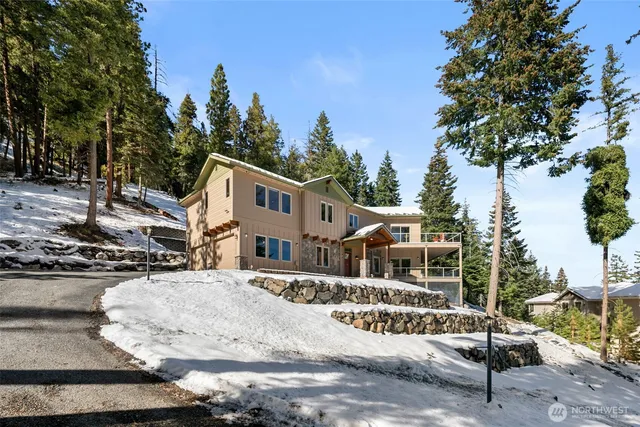 $949,000 | 6760 Forest Ridge Drive, Wenatchee, WA 98801