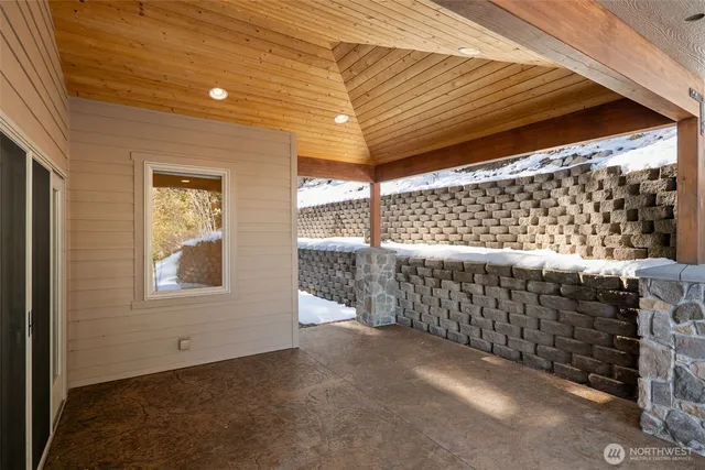 $949,000 | 6760 Forest Ridge Drive, Wenatchee, WA 98801