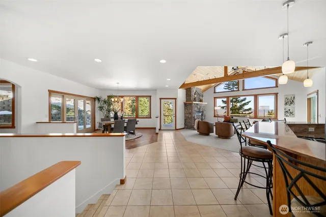 $949,000 | 6760 Forest Ridge Drive, Wenatchee, WA 98801