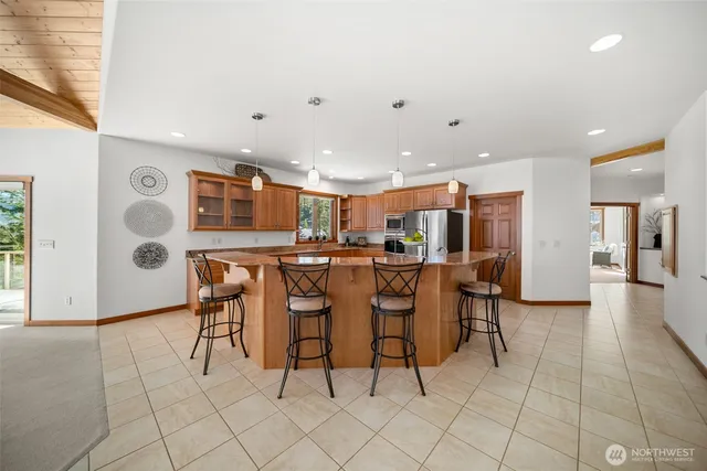 $949,000 | 6760 Forest Ridge Drive, Wenatchee, WA 98801