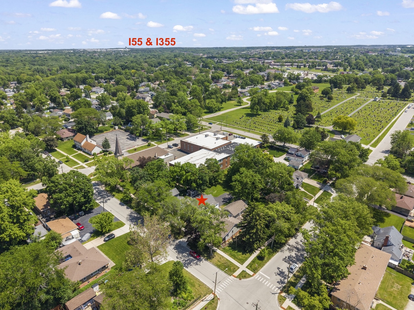 520 South Jefferson Street Lockport, IL 60441 - Photo 26 of 31 an aerial view of residential houses with outdoor space and trees