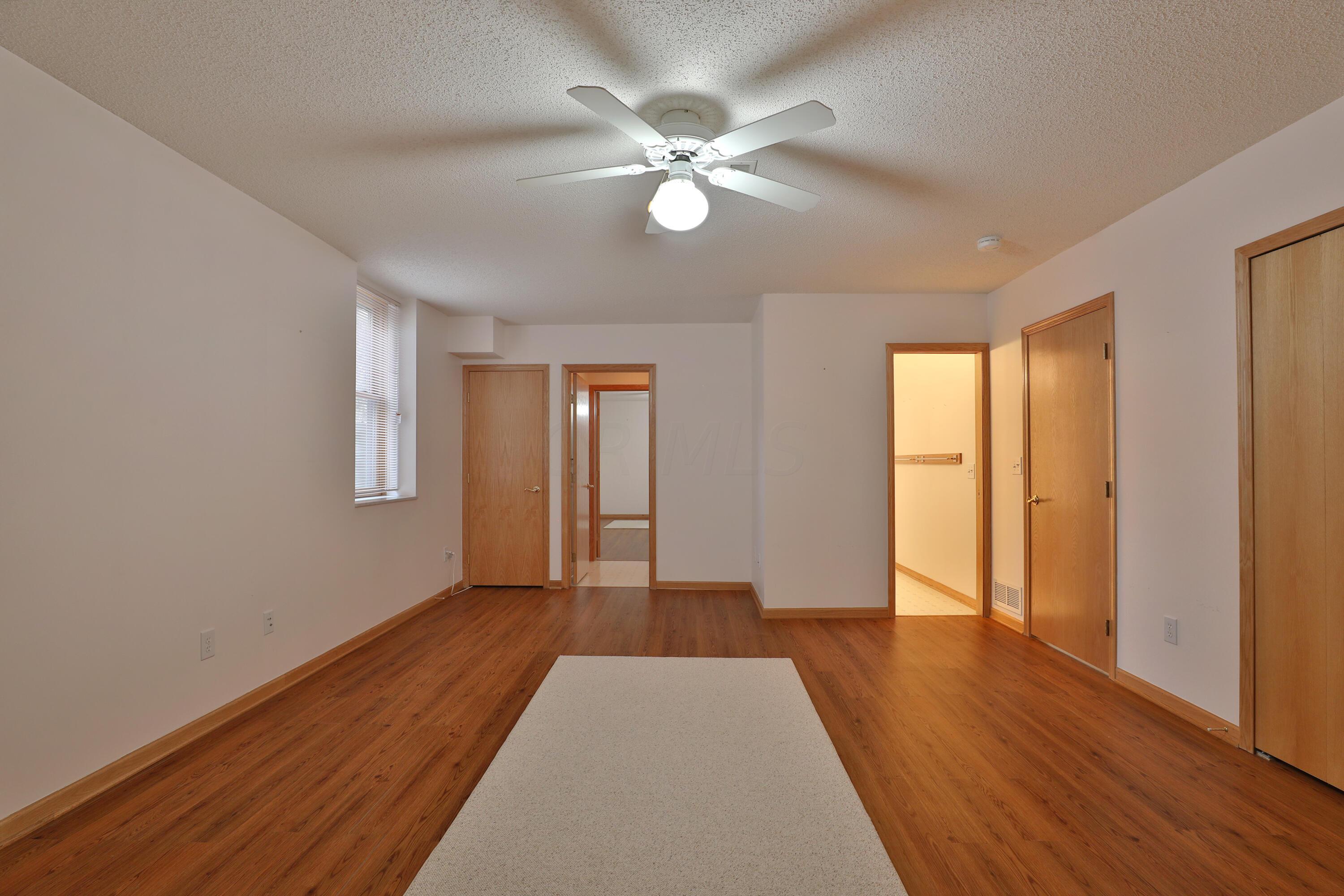 5892 Linworth Road Columbus, OH 43085 - Photo 47 of 68 5892-Linworth-47