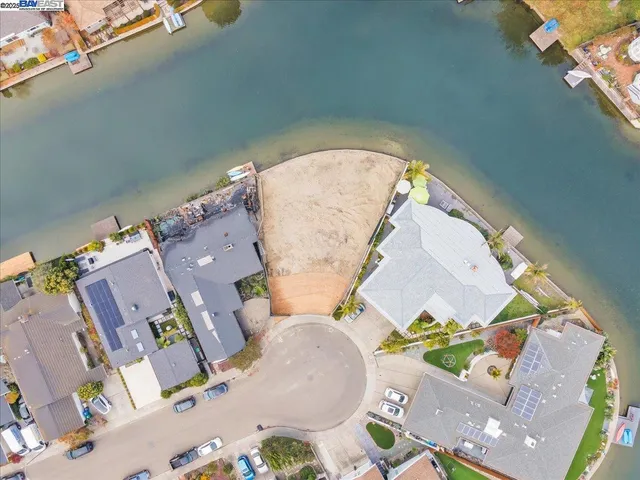 $748,000 | 641 Sandalwood Isle, Alameda, CA 94501