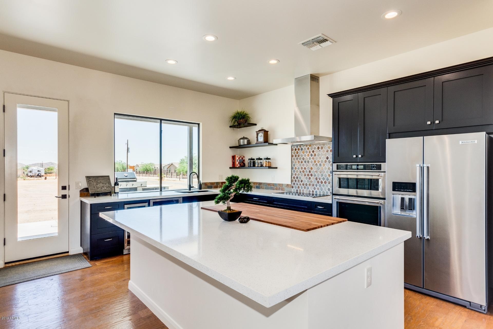 1045 East Joy Ranch Road Phoenix, AZ 85086 - Photo 12 of 39 KITCHEN