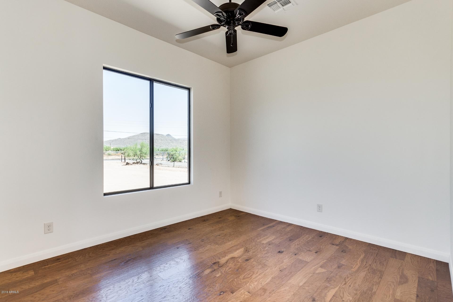 1045 East Joy Ranch Road Phoenix, AZ 85086 - Photo 27 of 39 BEDROOM #2