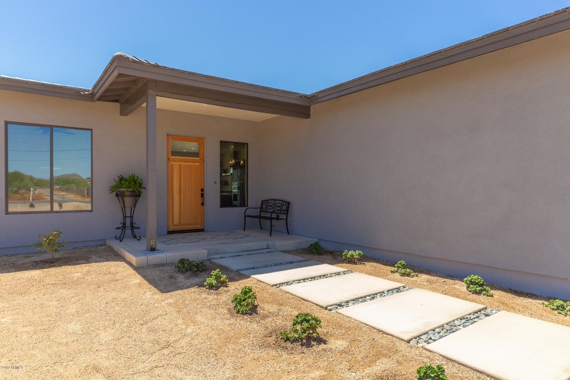 1045 East Joy Ranch Road Phoenix, AZ 85086 - Photo 6 of 39 FRONT ENTRY