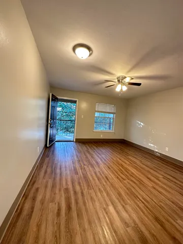 $900 | 1225 South Gadsden Street, Unit 1, Tallahassee, FL 32301